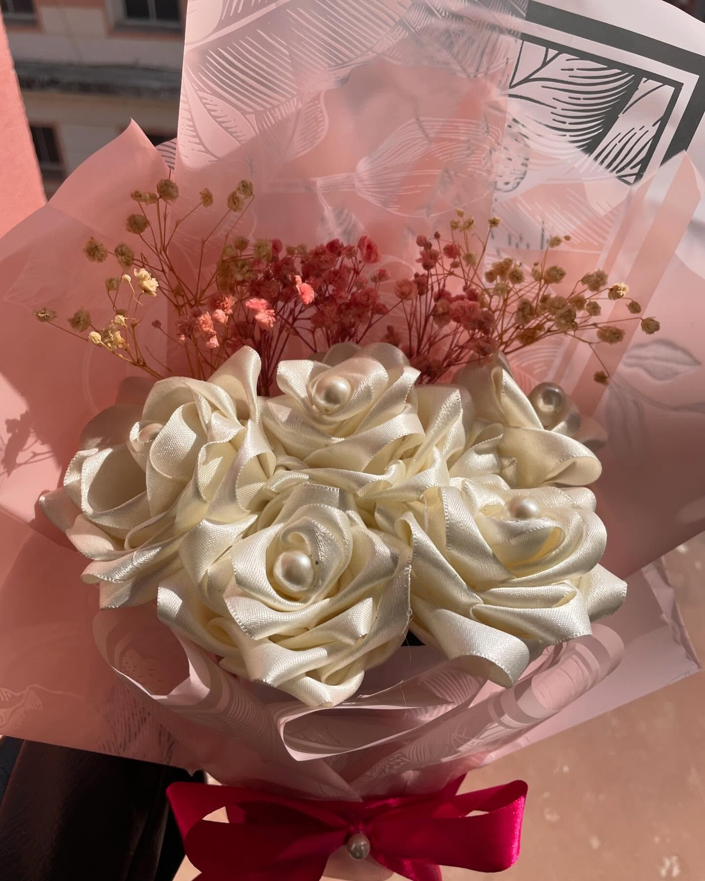 Handmade anniversary ribbon roses Bikaner